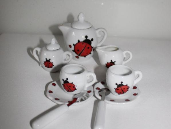Puppenservice Porzellan Spielzeug