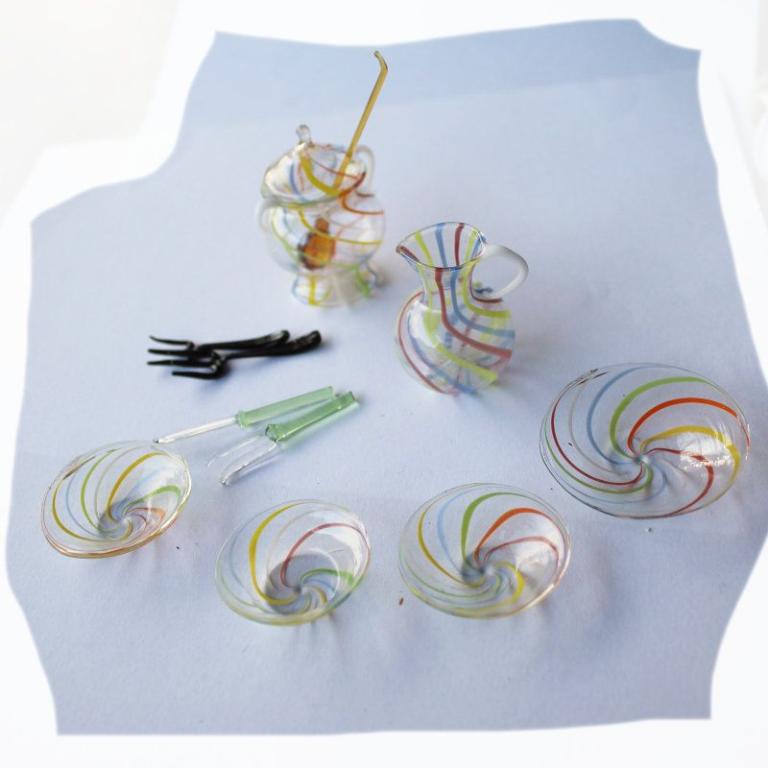 Glasset für's Puppenhausset, Lauschaglas, selten, vintage