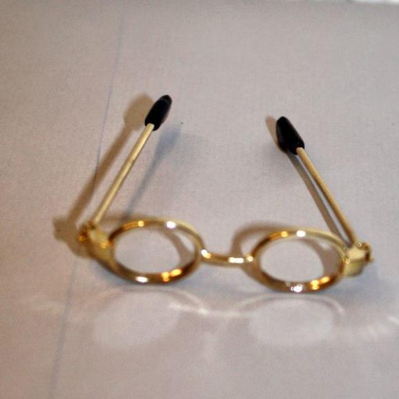 Puppenbrille